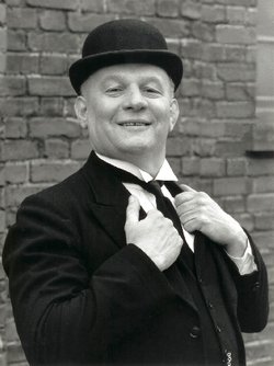 Brian Glover